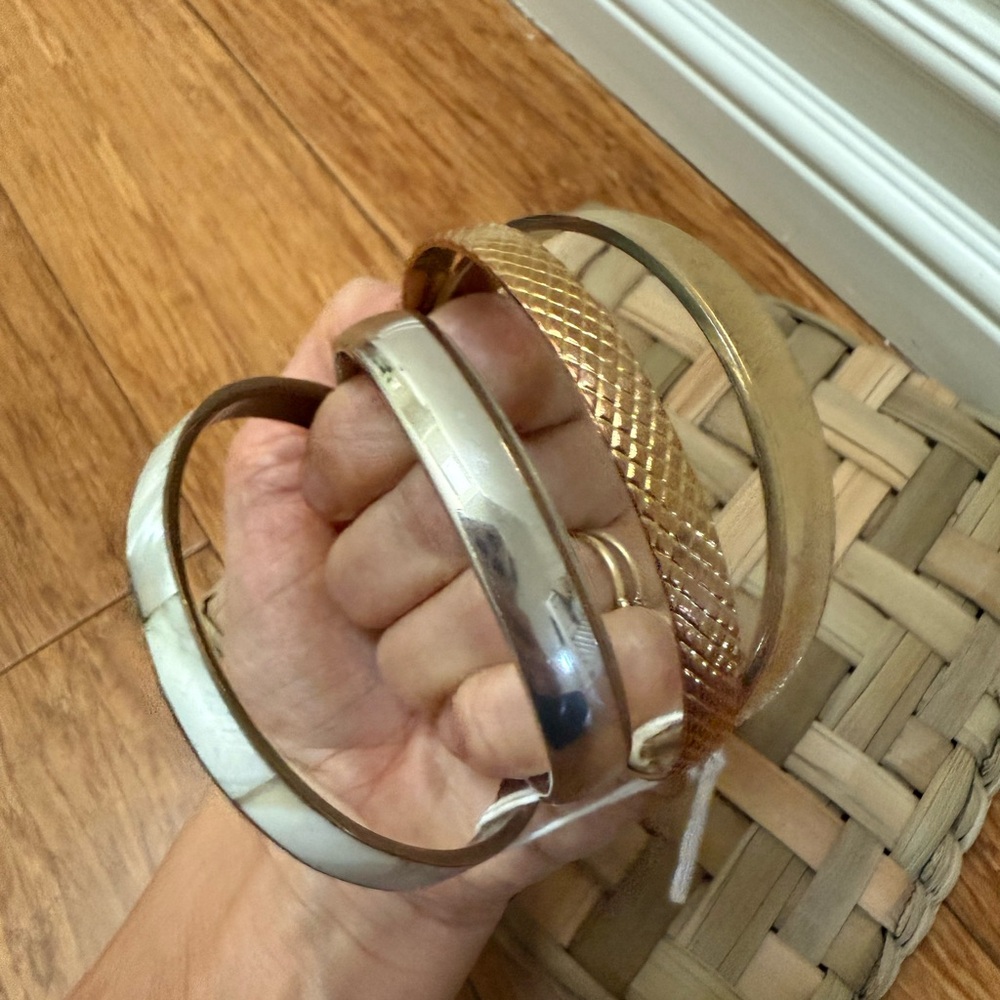 Mixed Metals Bangle Set - Picture 2 of 4